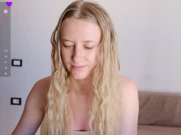 https://onlyfans.com/angeellina.g