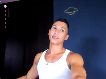 Luis Castro ♏